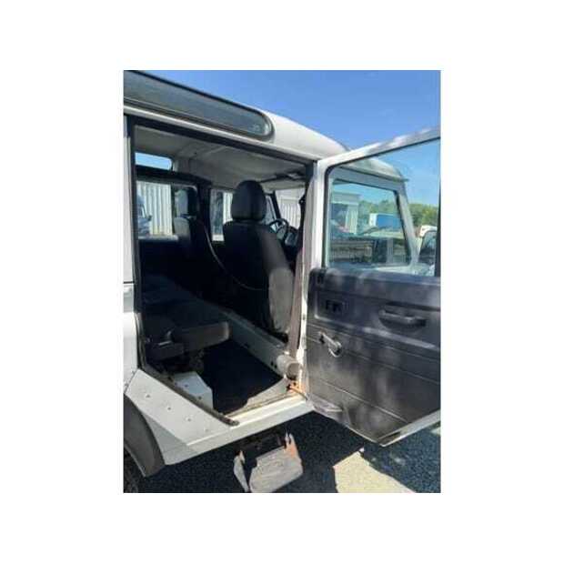 Land Rover Defender-48972972