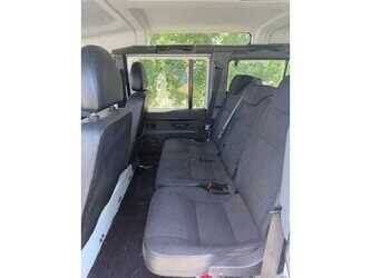land-rover-defender-1482048-48972978