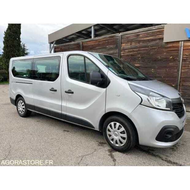 2015 Renault Traffic-48973077
