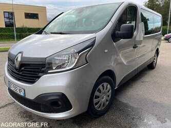 2015-renault-traffic-1484013-48973083