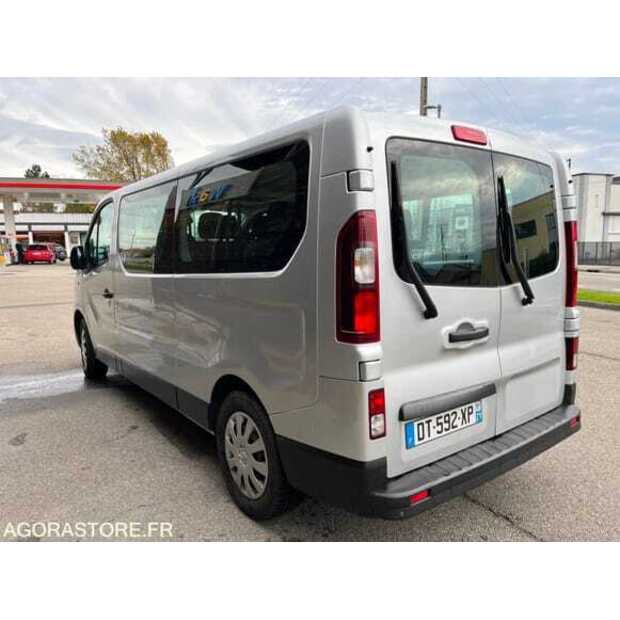 2015 Renault Traffic-48973087