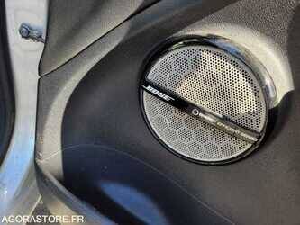 2015-renault-megane-1484015-48973103