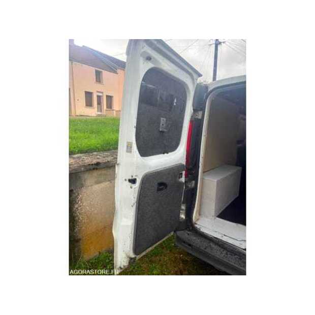 2007 Renault Traffic-48973191