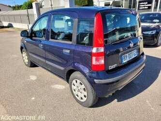 2011-fiat-panda-1484024-48973197