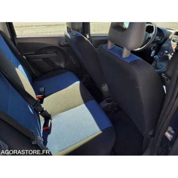 2011 Fiat Panda-48973198