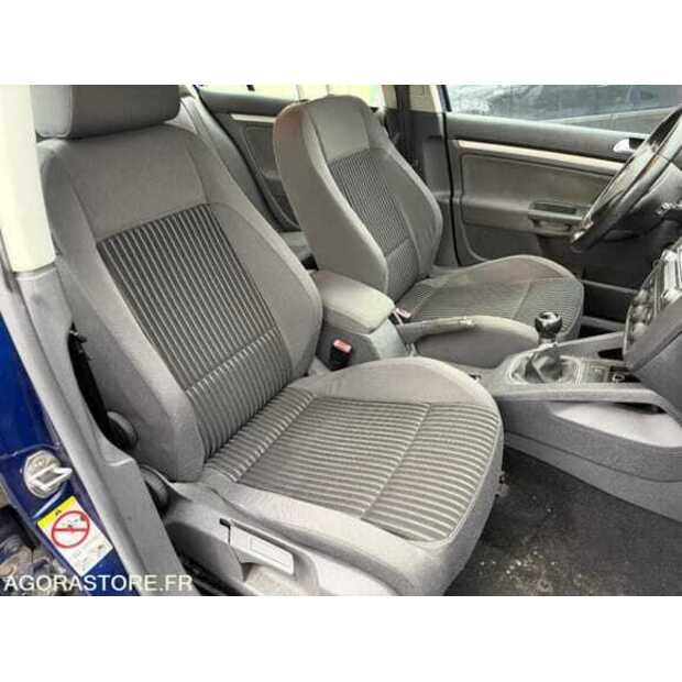 2007 Volkswagen Golf-48973228