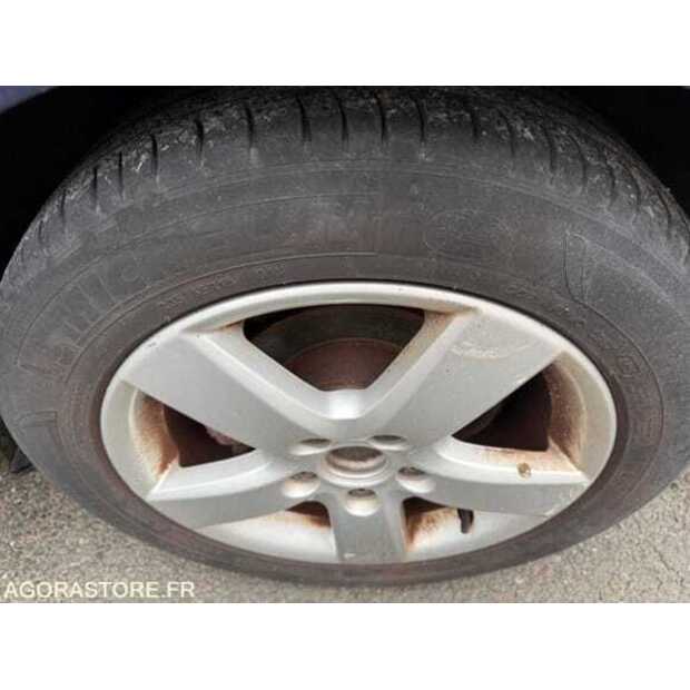 2007 Volkswagen Golf-48973232