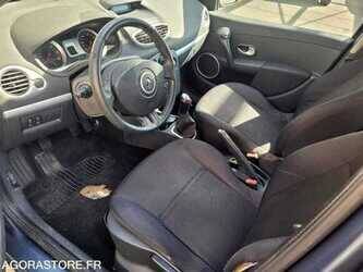 2007-renault-clio-1484028-48973244