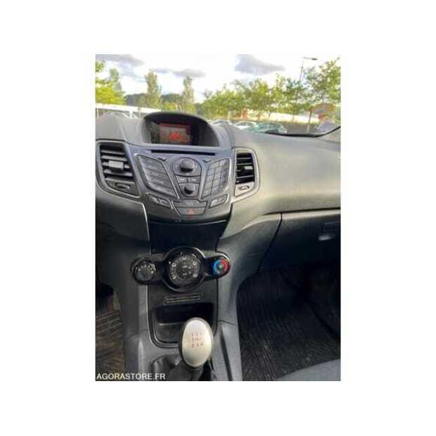 2011 Ford Fiesta-48973278