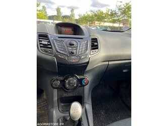 2011-ford-fiesta-1483145-48973278