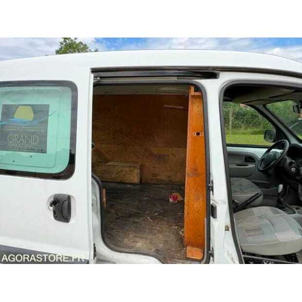 2006 رينو Kangoo-48973334