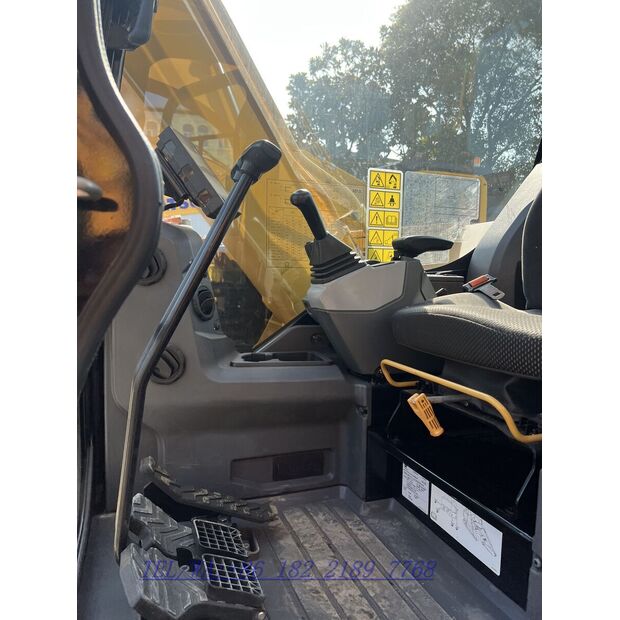 2022 كاتربيلر 307.5-48973672