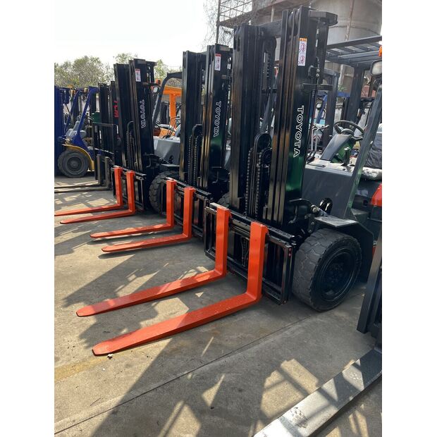 2014 Toyota FGZN30-48973674