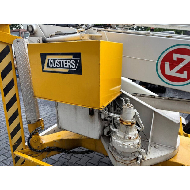 2001 Custers 0R20B-48973768