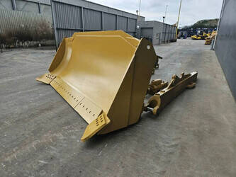 2026-caterpillar-d8t-1484084-48974256