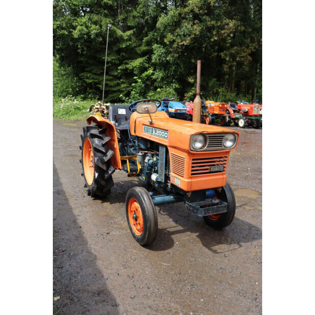KUBOTA L2000-48974333