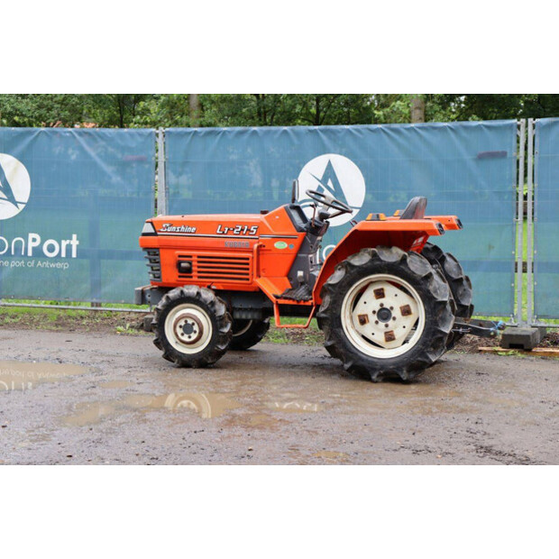 KUBOTA Sunshine L1-215-48974474