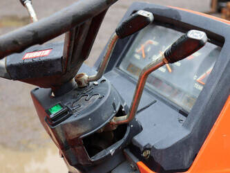 kubota-sunshine-l1-215-1484099-48974507