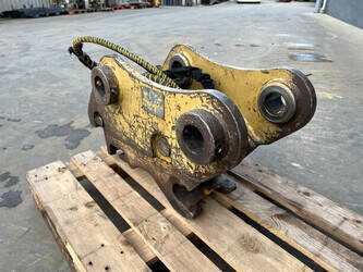 2017-caterpillar-311d-1484106-48974611