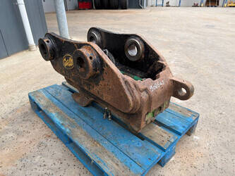 2019-caterpillar-m318d-48974685