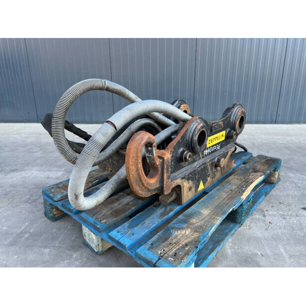 2018 OilQuick OQ65-48974870