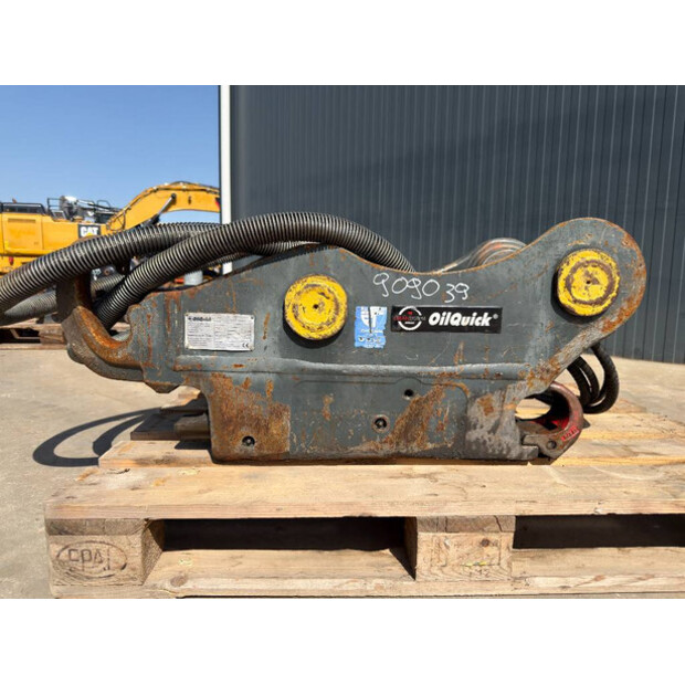 2019 OilQuick OQ70-48974950