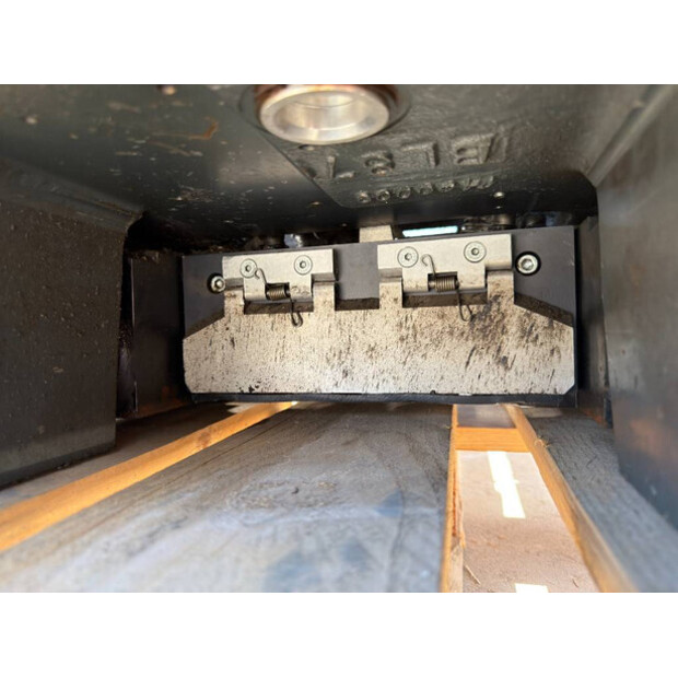 2019 OilQuick OQ70-48974953