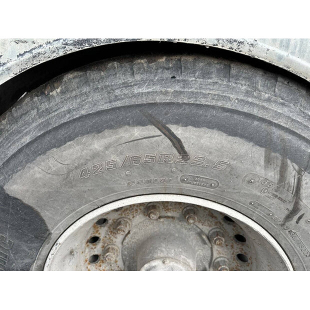 2011 MOL M12-48975044