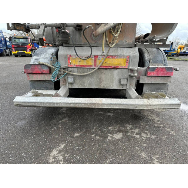 2011 MOL M12-48975060