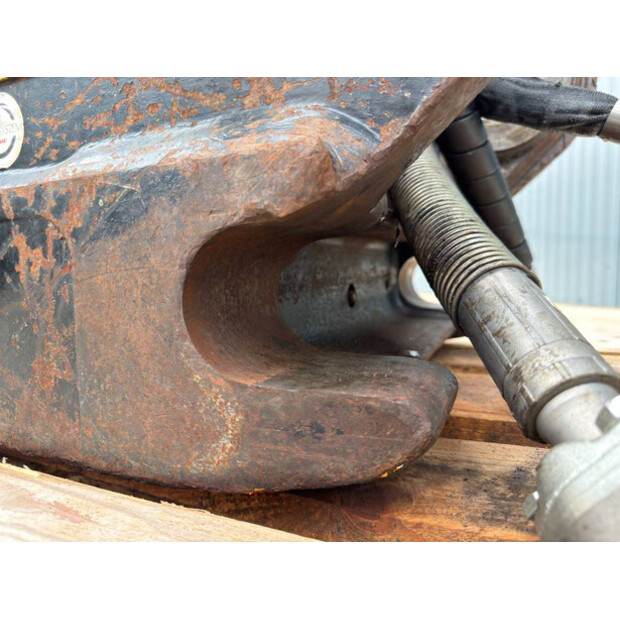 2017 OilQuick OQ70/55-48975080