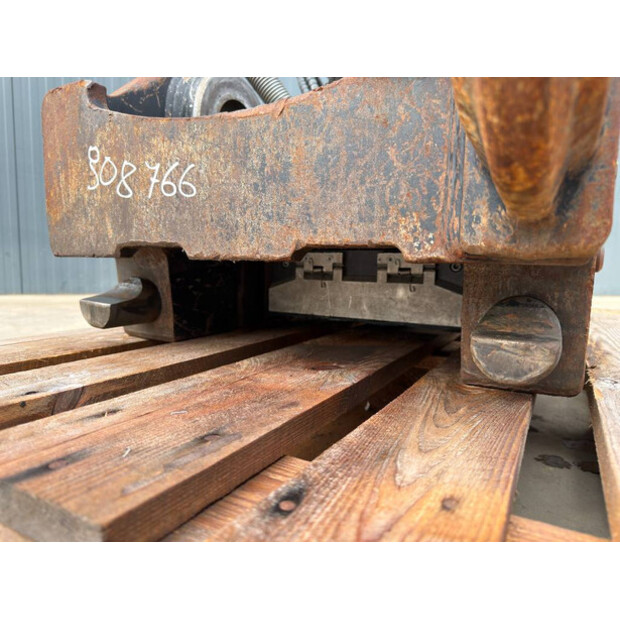2017 OilQuick OQ70/55-48975081