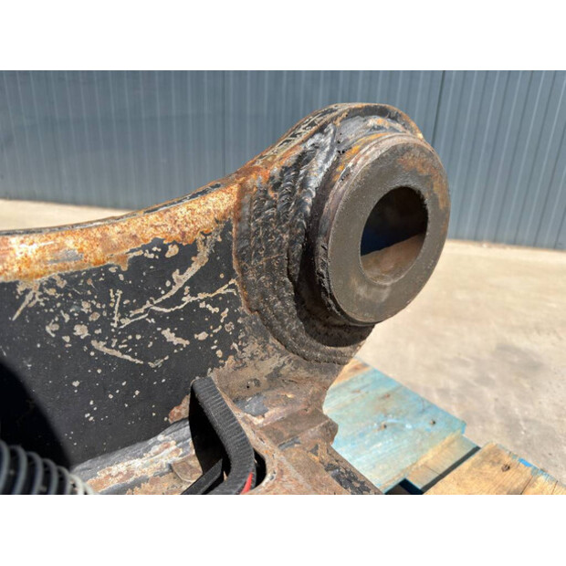 2007 OilQuick OQ80-48975152