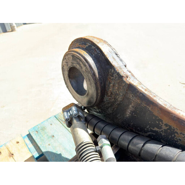 2007 OilQuick OQ80-48975153
