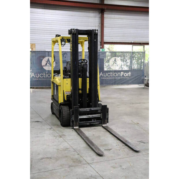 2017 Hyster E2.5XN MWB-48975308