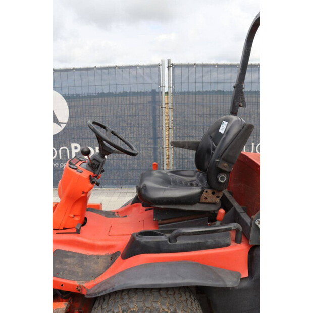 2006 KUBOTA F3680-48975823