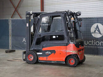 2018-linde-e25l-01-48975913