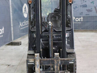 2018-linde-e25l-01-48975918