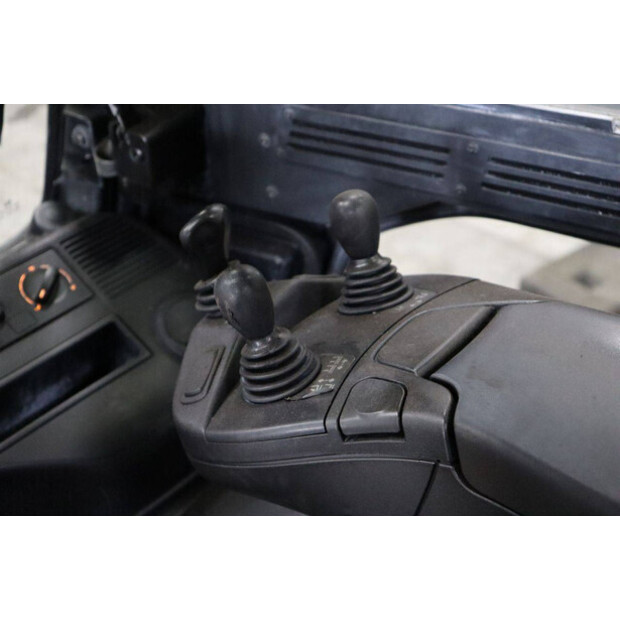 2018 Linde E25L-01-48975940