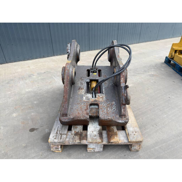 2017 Volvo 340-48976222