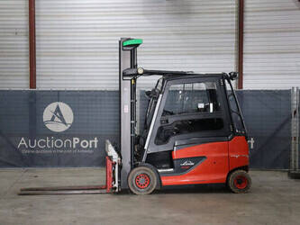 Image de CHARIOTS ÉLÉVATEURS 2016 Linde E25HL-01/600