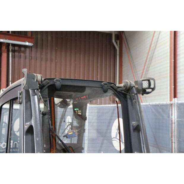 2017 Linde E30L-01-48976328