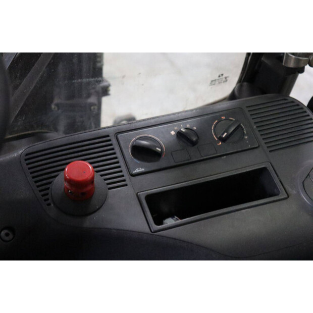 2017 Linde E30L-01-48976338