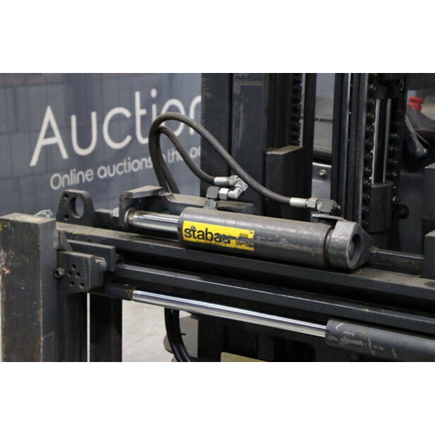 2017 Linde E30L-01-48976352