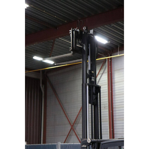 2017 Linde E30L-01-48976367