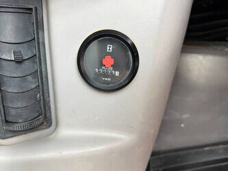 2009-volvo-g930-1484179-48976402