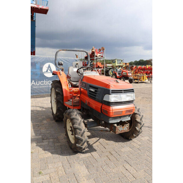 كوبوتا GL281 Grandel-48976414
