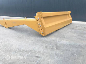 2026-caterpillar-725-afx-1484184-48976499