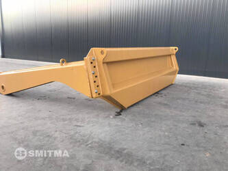 2026-caterpillar-730-1484187-48976547