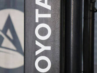 2016-toyota-7fbest15-1484201-48976780