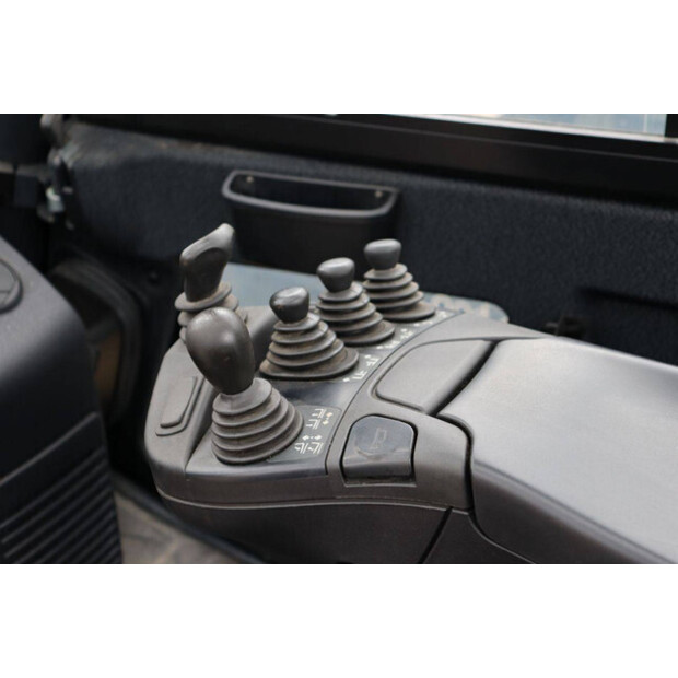 2018 Fenwick-Linde H45T-02-48976962
